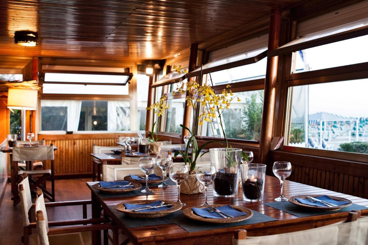 La Bougainville Tuscan Riviera B&B ヴィアレッジョ エクステリア 写真